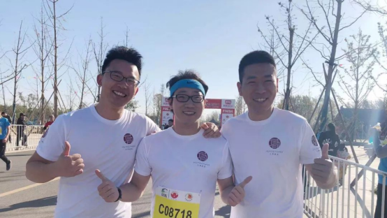 2018 Fengyang International Marathon Kicks Off with Enthusiasm, Jiuyou Employees Achieve Excellent Results